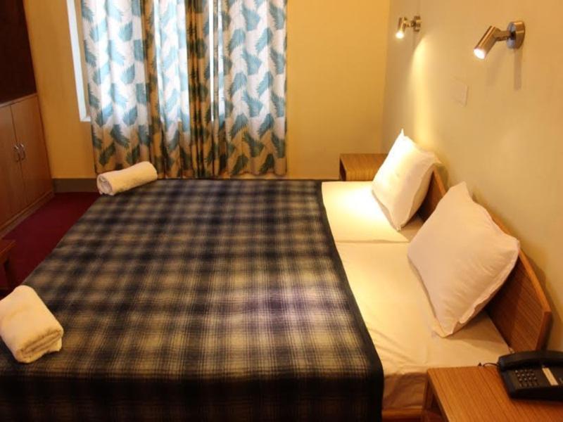 Hotel Lonchay Residency レー エクステリア 写真