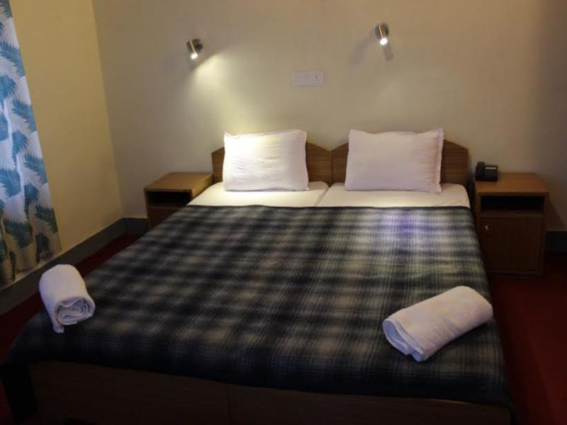 Hotel Lonchay Residency レー エクステリア 写真